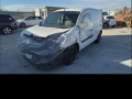 Voiture accidentée : RENAULT KANGOO