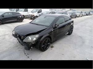 Voiture accidentée : OPEL ASTRA