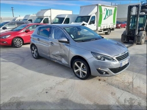 Voiture accidentée : PEUGEOT 308