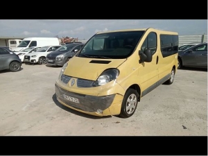 Voiture accidentée : RENAULT TRAFIC