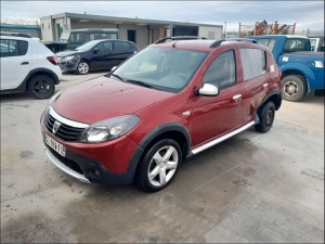 Voiture accidentée : DACIA SANDERO