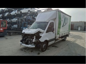 Voiture accidentée : MERCEDES SPRINTER