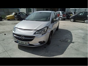 Voiture accidentée : OPEL CORSA