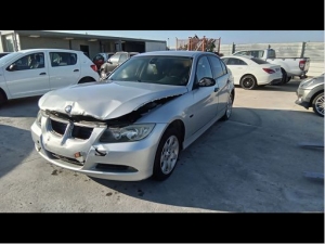 Voiture accidentée : BMW SERIE