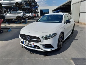 Voiture accidentée : MERCEDES CLASSE