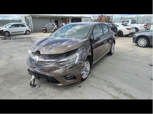 Voiture accidentée : RENAULT CLIO