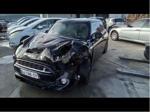 Voiture accidentée : MINI COOPER