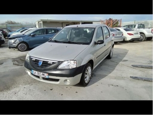 Voiture accidentée : DACIA LOGAN