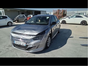 Voiture accidentée : PEUGEOT 208