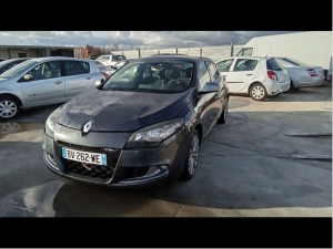 Voiture accidentée : RENAULT MEGANE