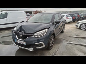 Voiture accidentée : RENAULT CAPTUR