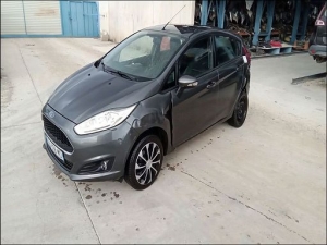 Voiture accidentée : FORD FIESTA