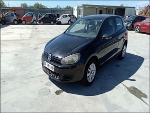 Voiture accidentée : VOLKSWAGEN GOLF