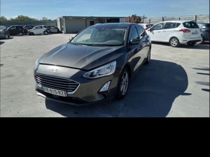 Voiture accidentée : FORD FOCUS