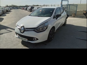 Voiture accidentée : RENAULT CLIO