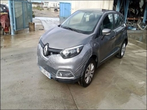 Voiture accidentée : RENAULT CAPTUR